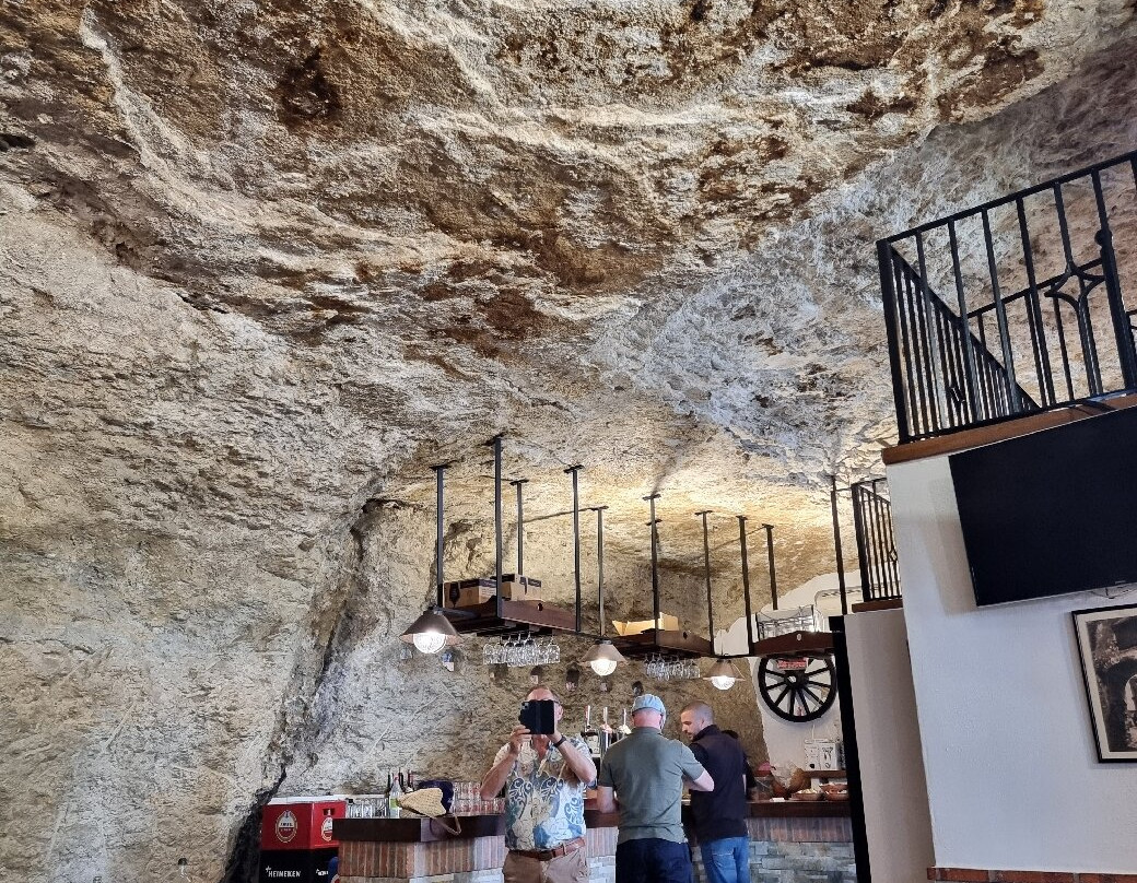 Calle Cueva Del Sol-Setenil de las Bodegas必去景点