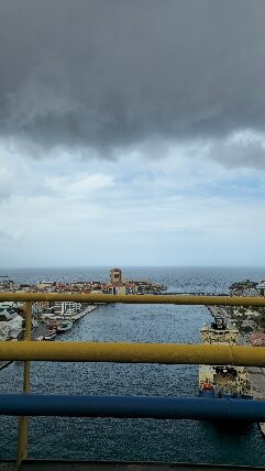 Queen Juliana Bridge-威廉斯塔德必去景点