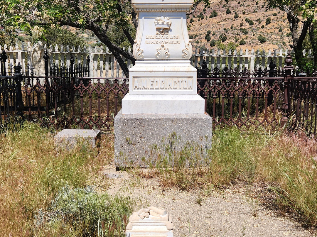 Silver Terrace Cemetery-弗吉尼亚市必去景点