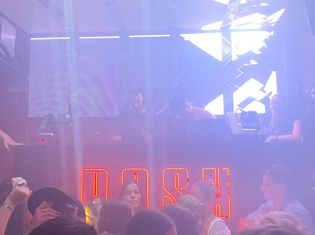 Ios Bar Crawl-Chora必去景点