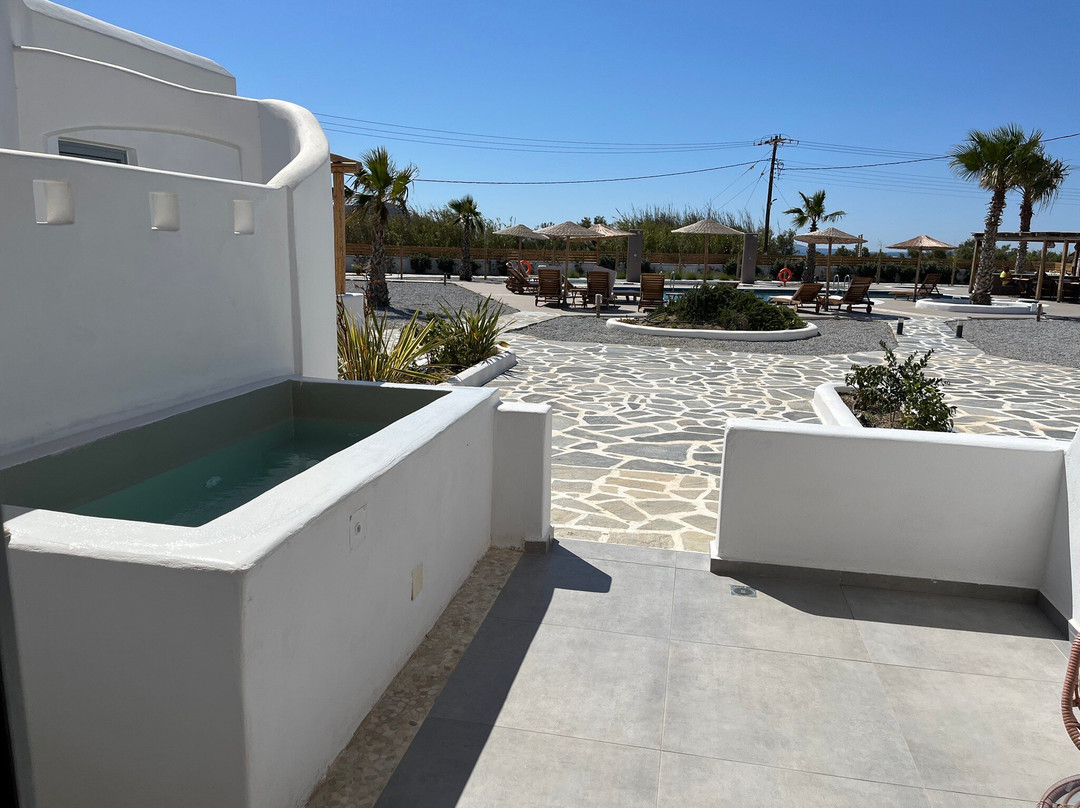 Naxos Finest Hotel & Villas主图