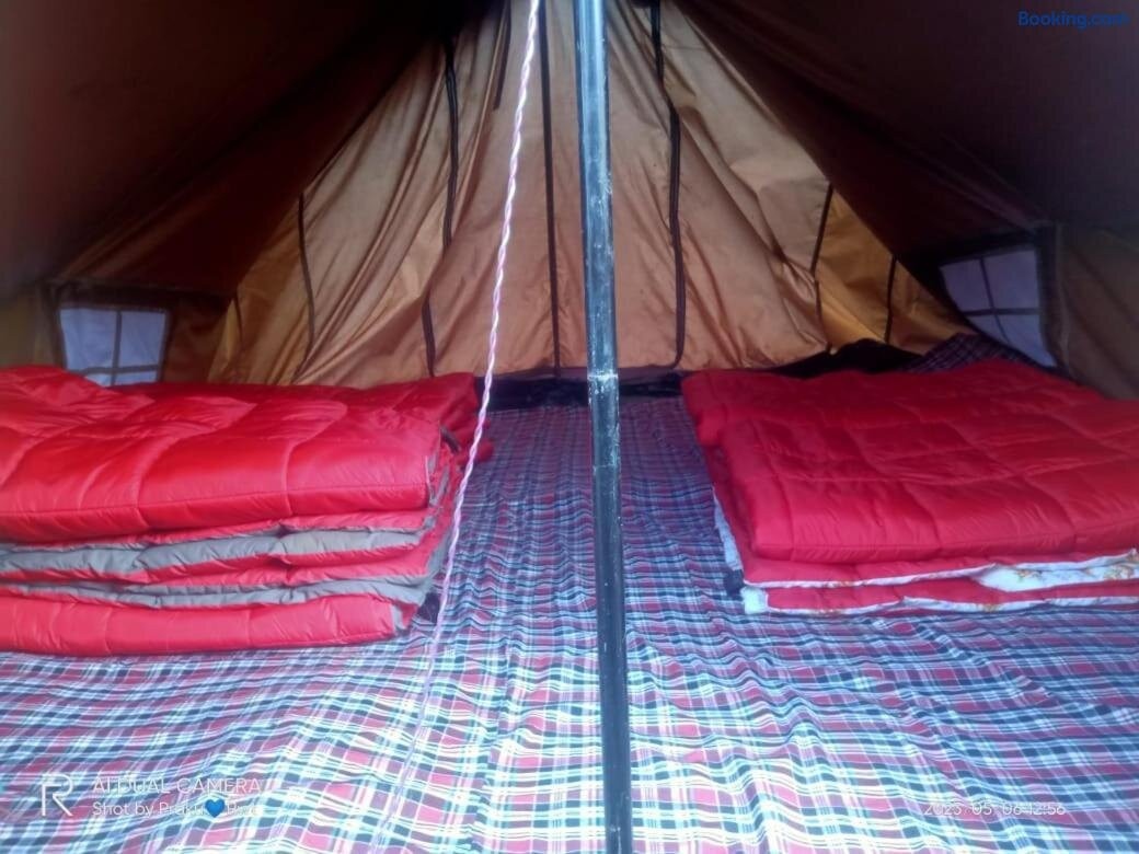 Hotel in Kedarnath Temple