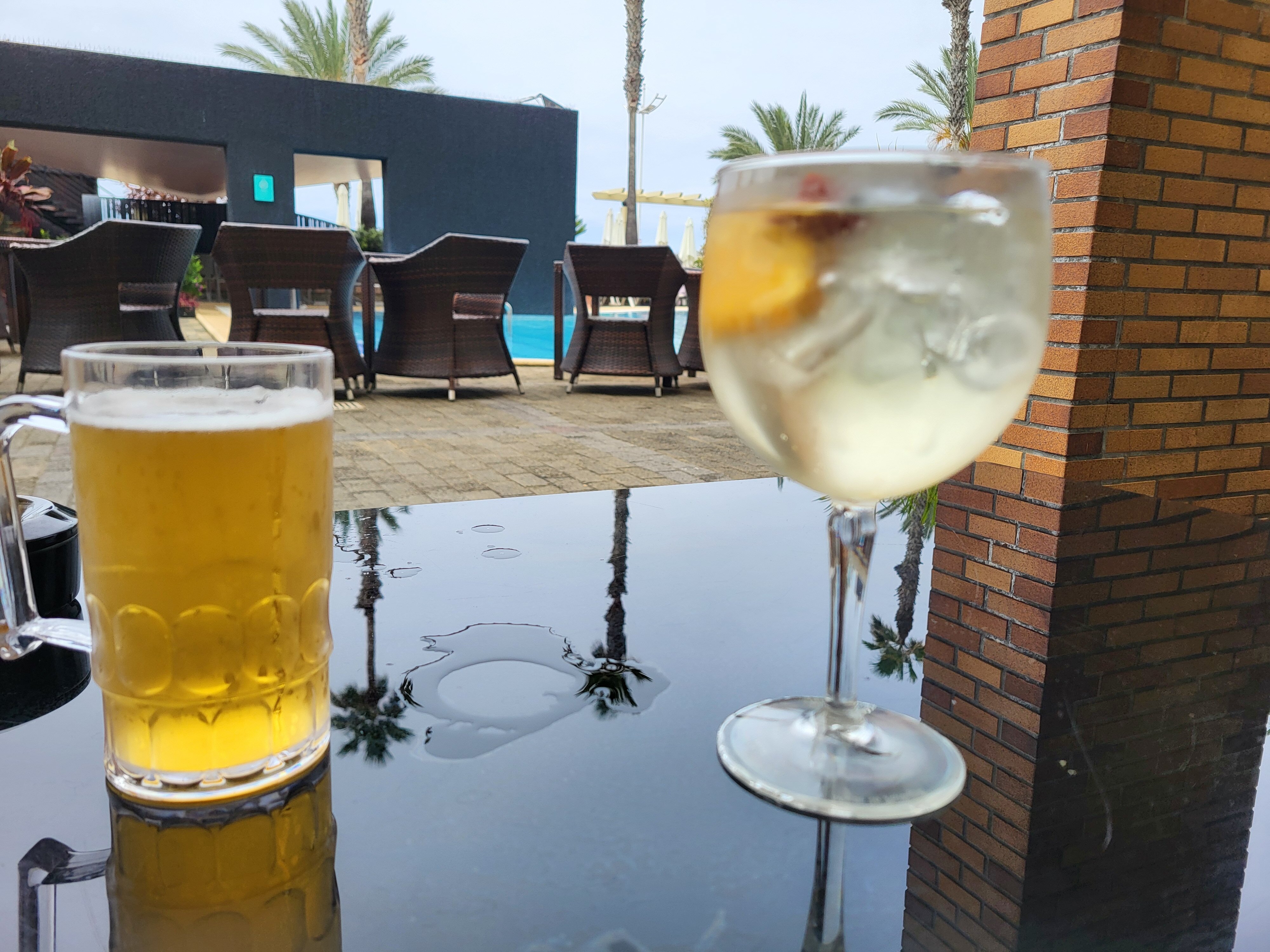 Calheta Beach-官方