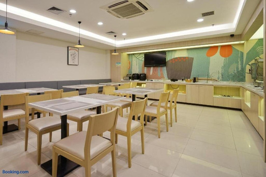 青岛汉庭台东万达广场店主图