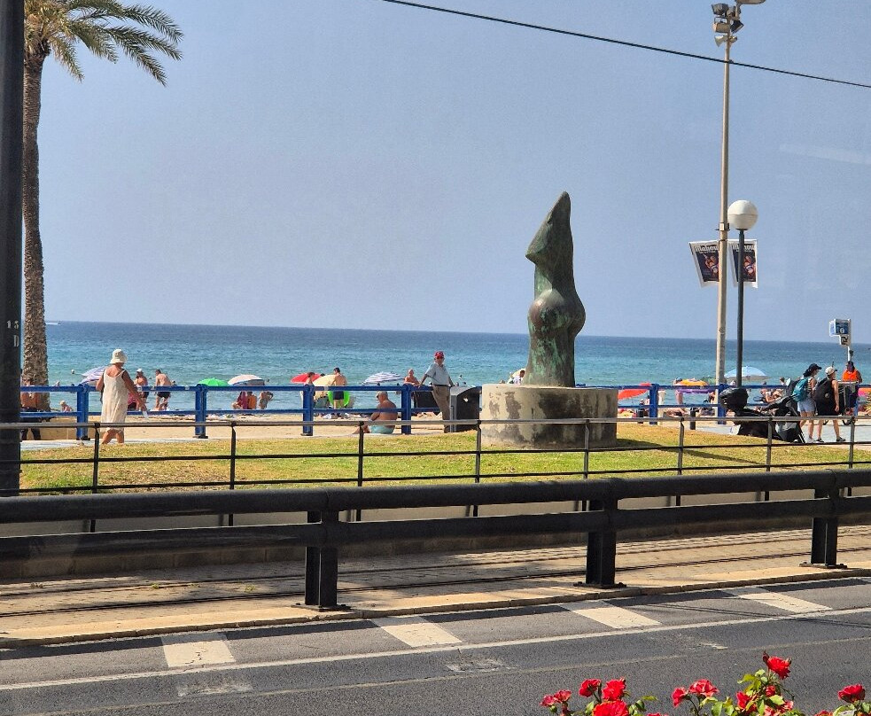 Paseo del Puerto Viejo-阿利坎特省必去景点