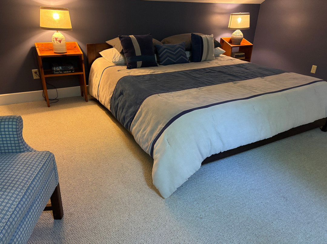 Pine Hollow Cottage主图