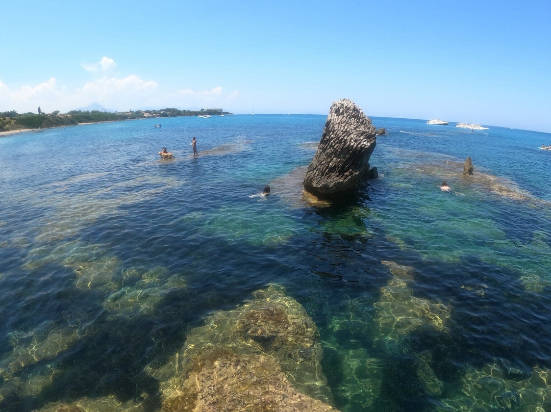 Spiaggia di Settefrati-切法卢必去景点