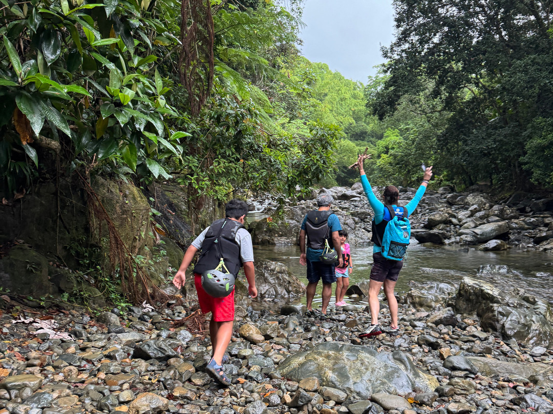 H and J Island Adventures-法哈多必去景点