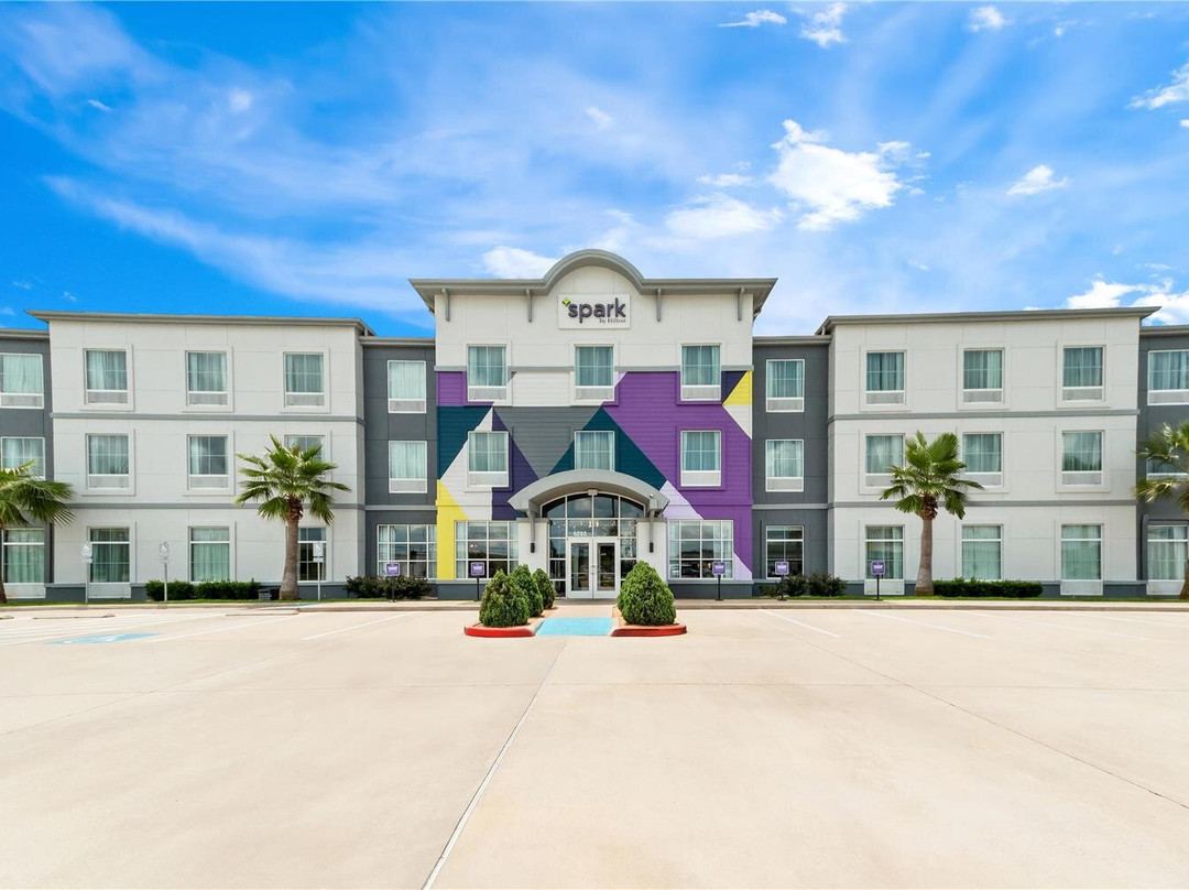 Spark By Hilton Victoria