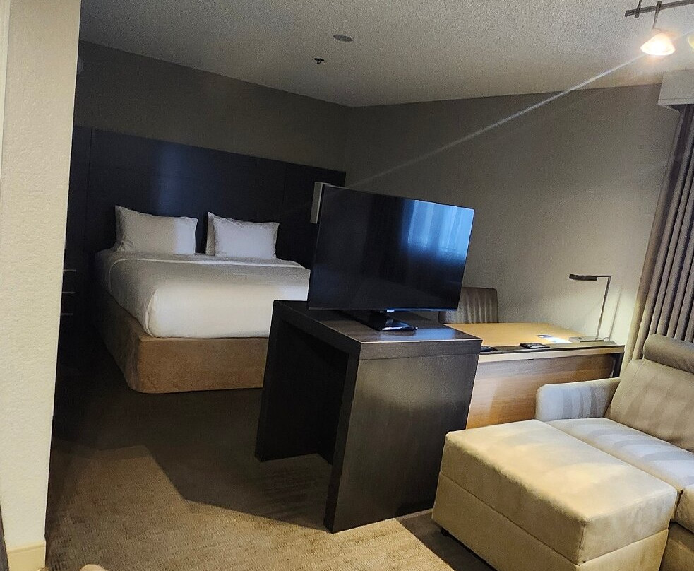 欧文光谱住宅酒店主图