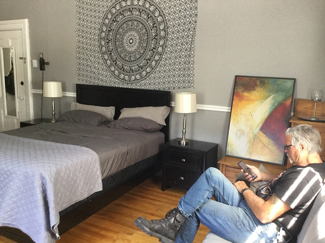 Crossing Paths Guest House主图