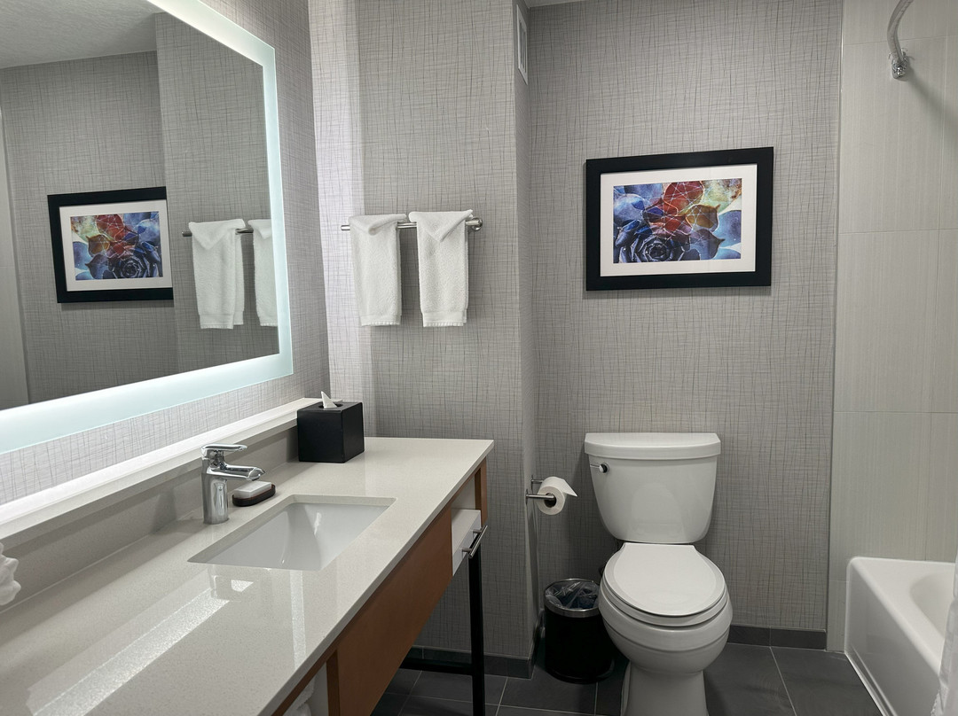 拉昆塔使馆水疗套房酒店主图