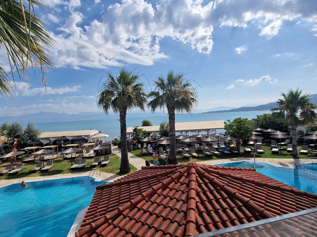 鲁斯塔酒店主图