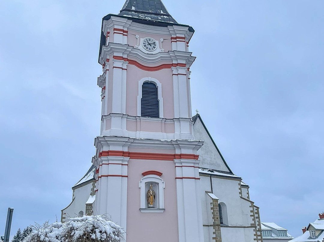 Kościół Nawiedzenia Nmp W Lesku-Lesko必去景点
