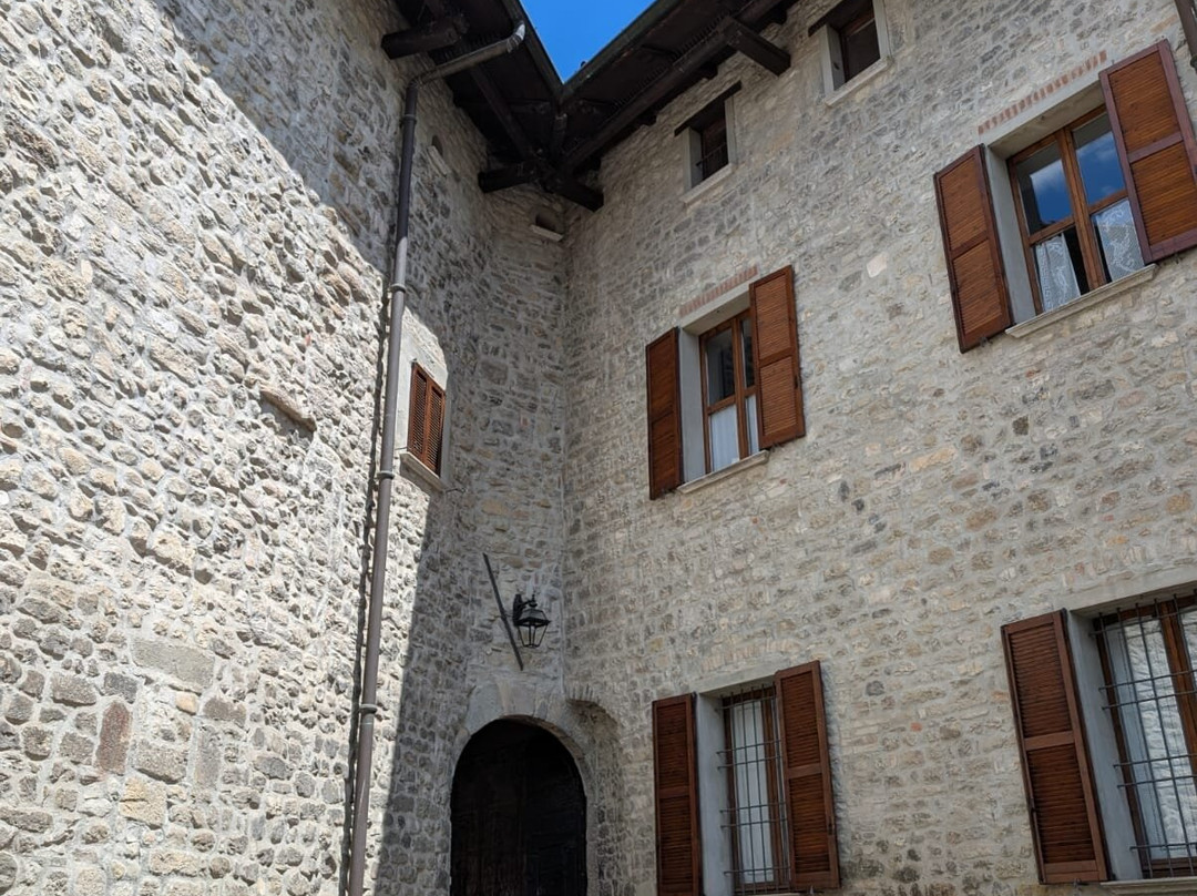 Castello Malaspina-Varzi必去景点