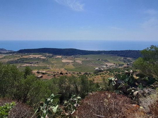 Bagno Asciutto Grotta Di Benikulá-潘泰莱里亚必去景点