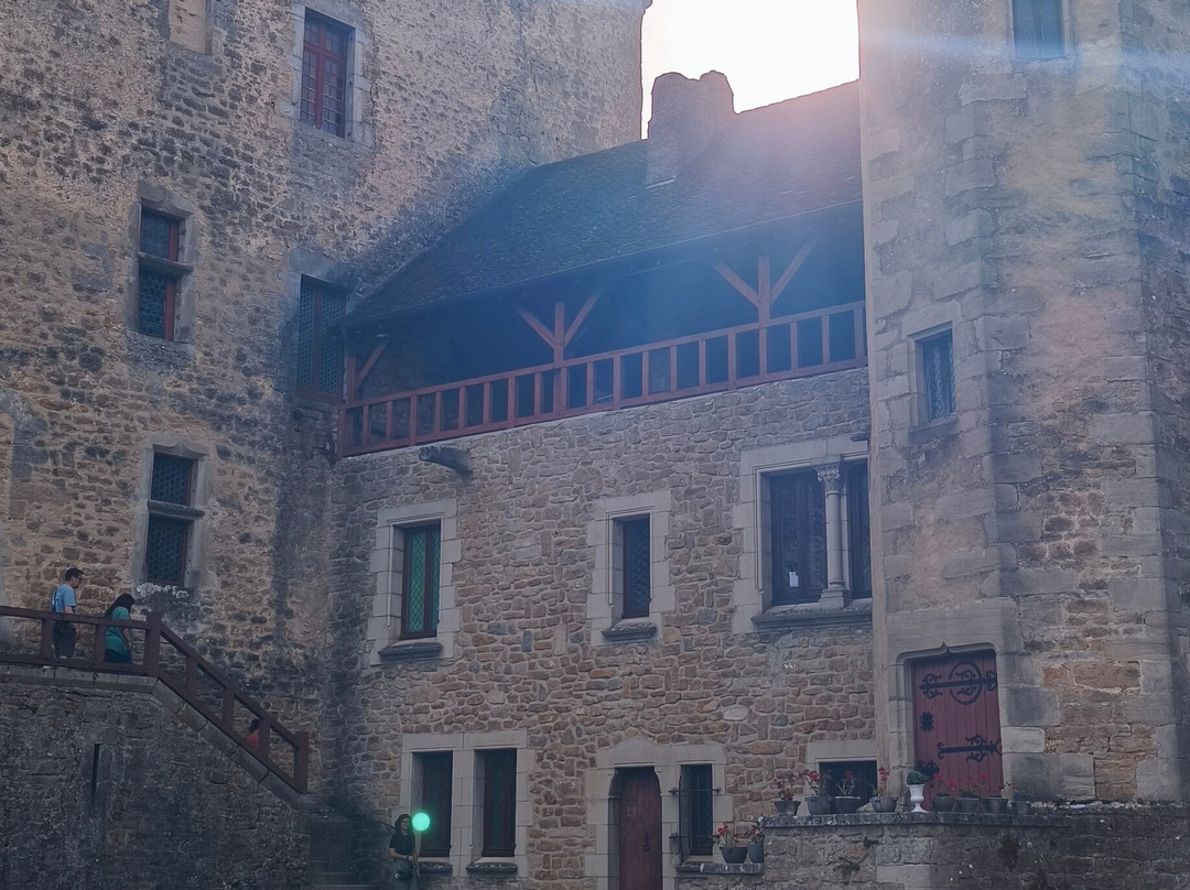 Château du Pin-Le Pin必去景点