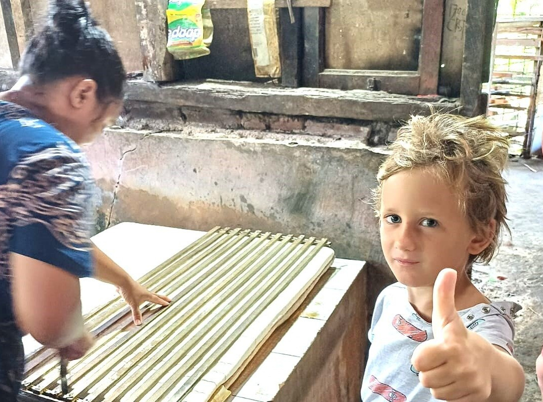 Ali's Batukaras Tours