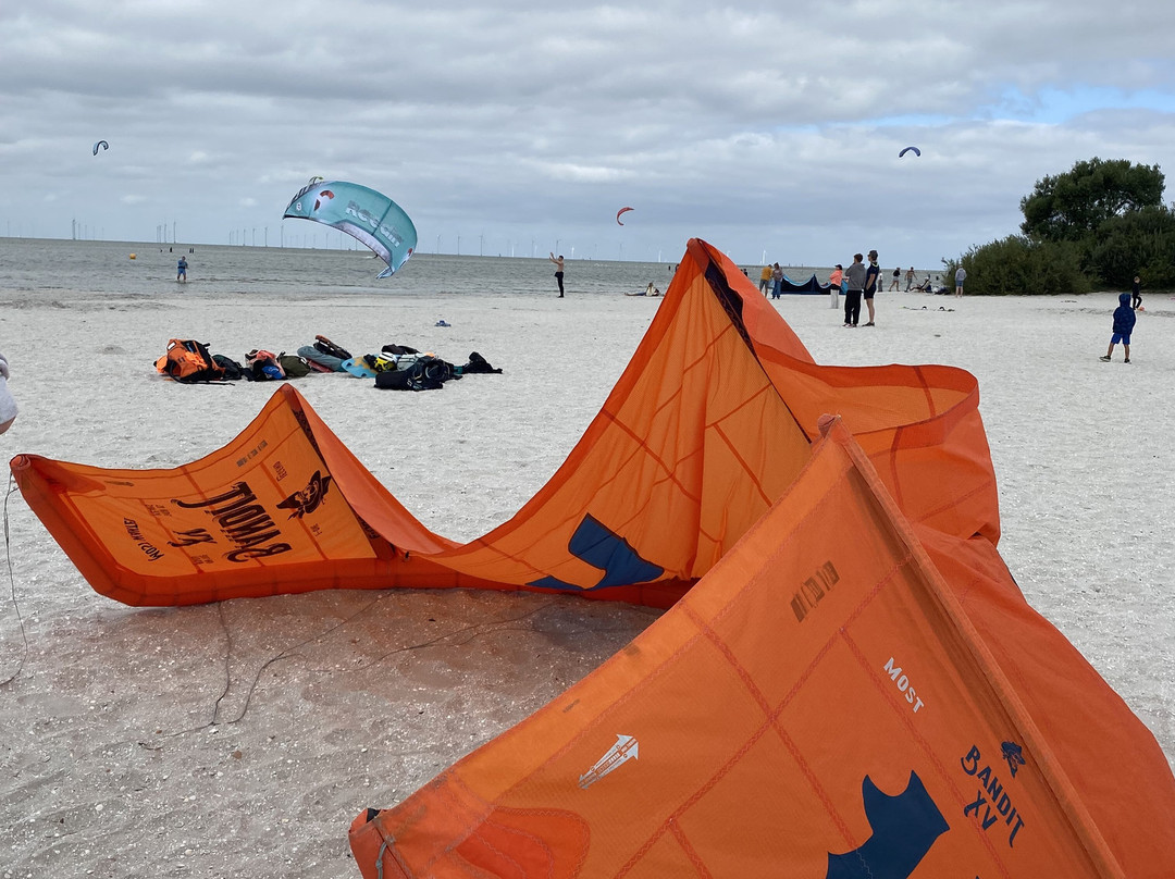 Kbc Holland Kitesurf & Wingfoil-Workum必去景点