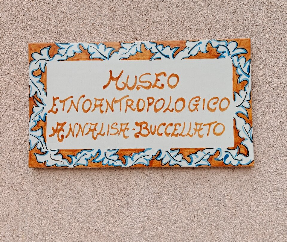 Museo Annalisa Buccellato Etno-Antropologico-戈尔福海堡必去景点