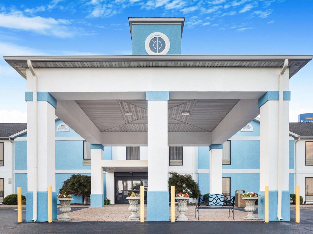 Central City酒店住宿-麦迪逊维尔贝蒙特套房酒店