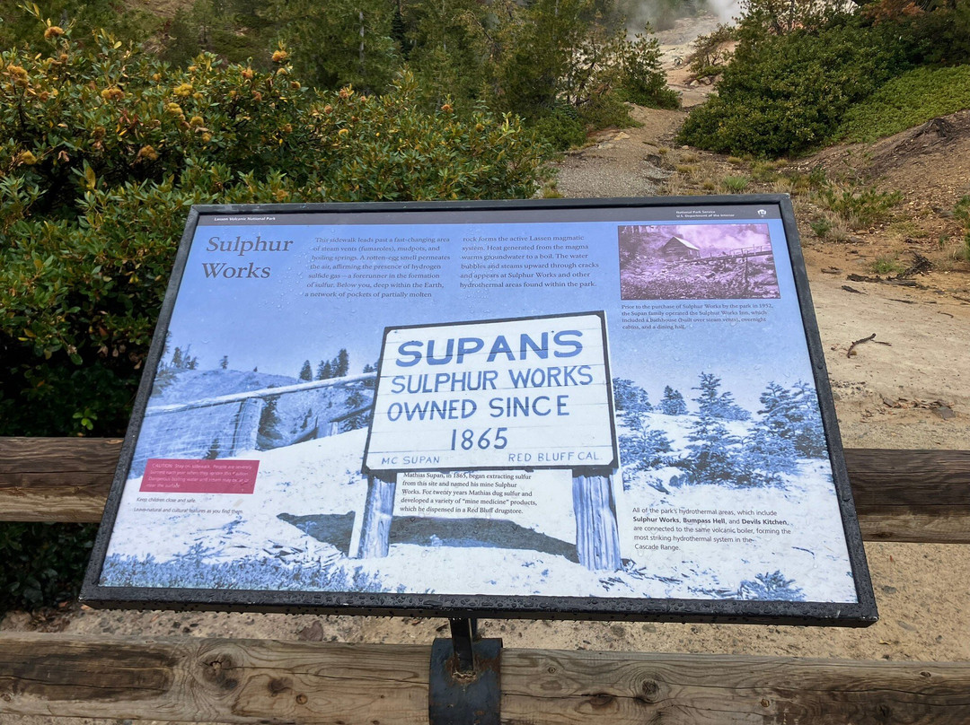 Kohm Yah-mah-nee Visitor Center-拉森火山国家公园必去景点