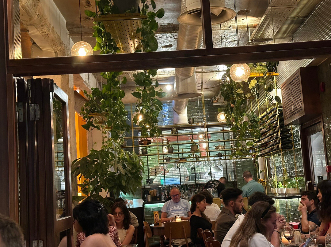 Frankie Restaurant