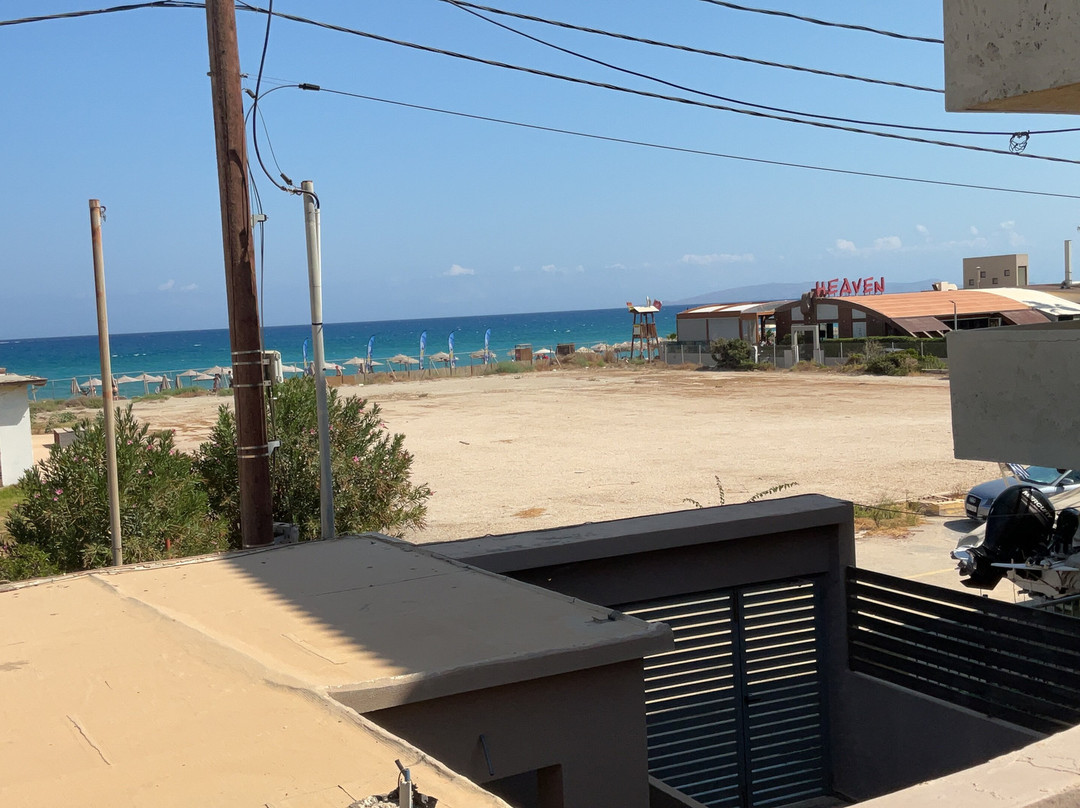 The Santo George Beach Resort主图