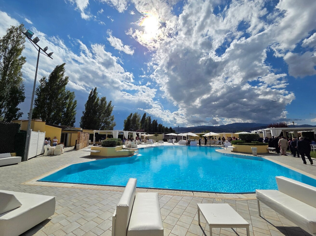 策图萨大酒店主图