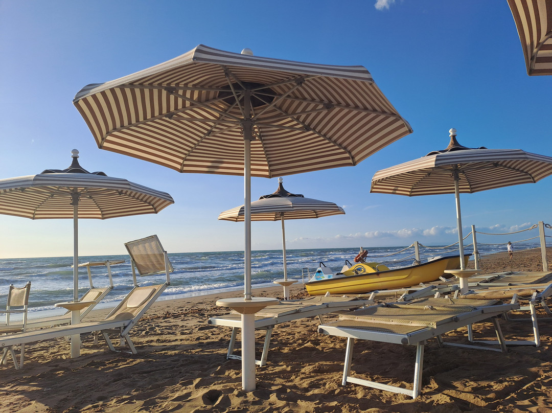 Stabilimento Balneare “La Perla del Mare”-圣温琴佐必去景点