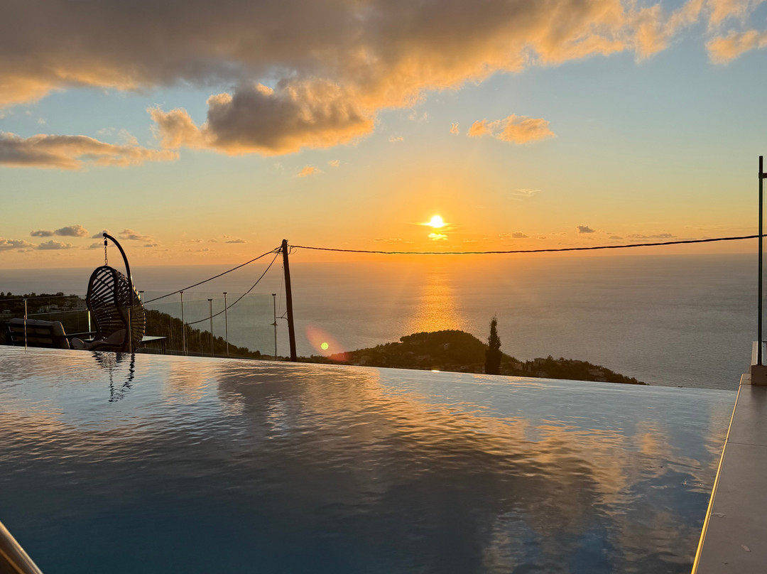 Anadeo Villas & Suites主图