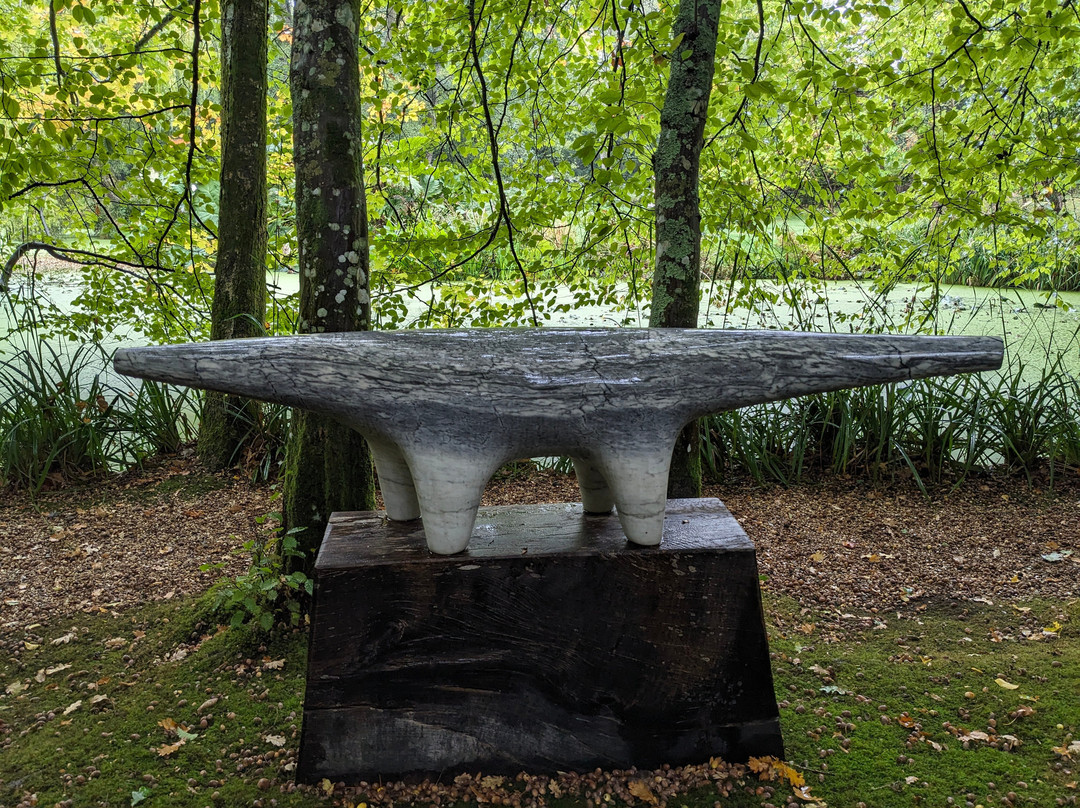 Hannah Peschar Sculpture Garden-Ockley必去景点