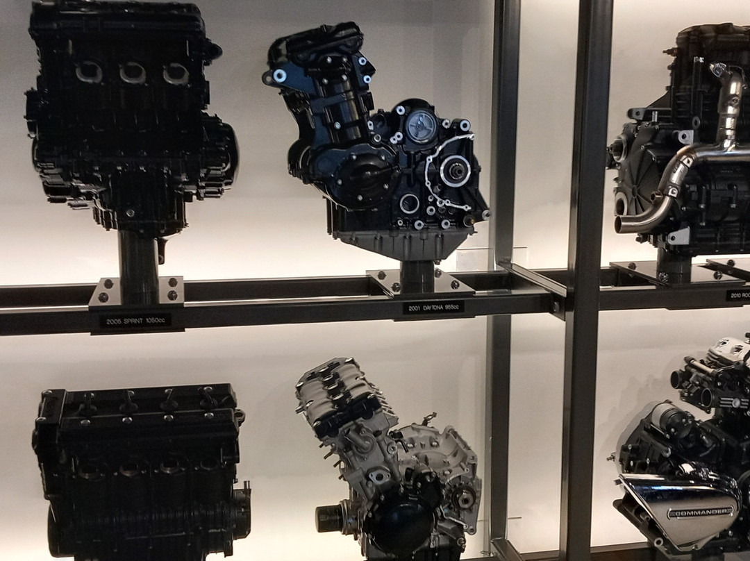 Triumph Factory Visitor Experience-欣克利必去景点
