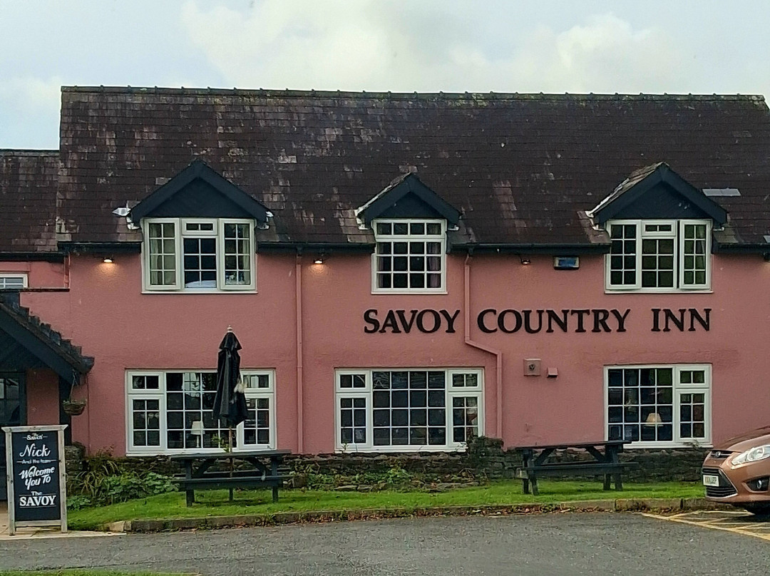 Savoy Country Inn主图
