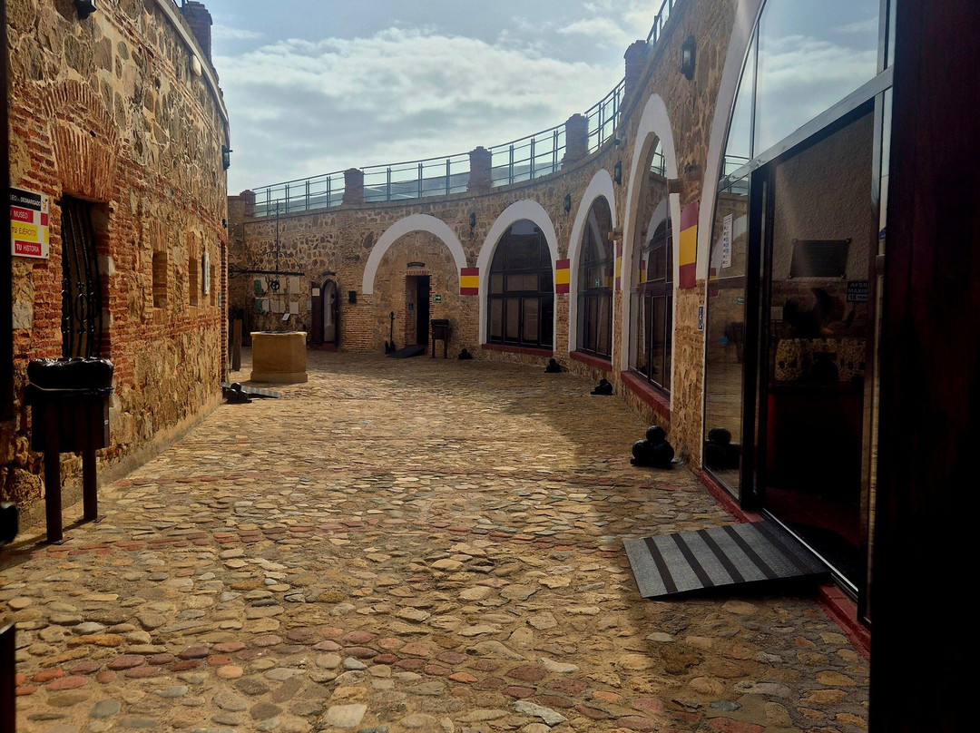 Museo Militar "El Desnarigado"-Ceuta必去景点