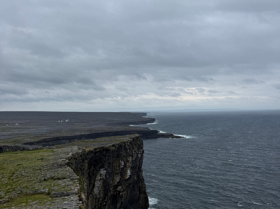 Aran Celtic Tours-Kilronan必去景点