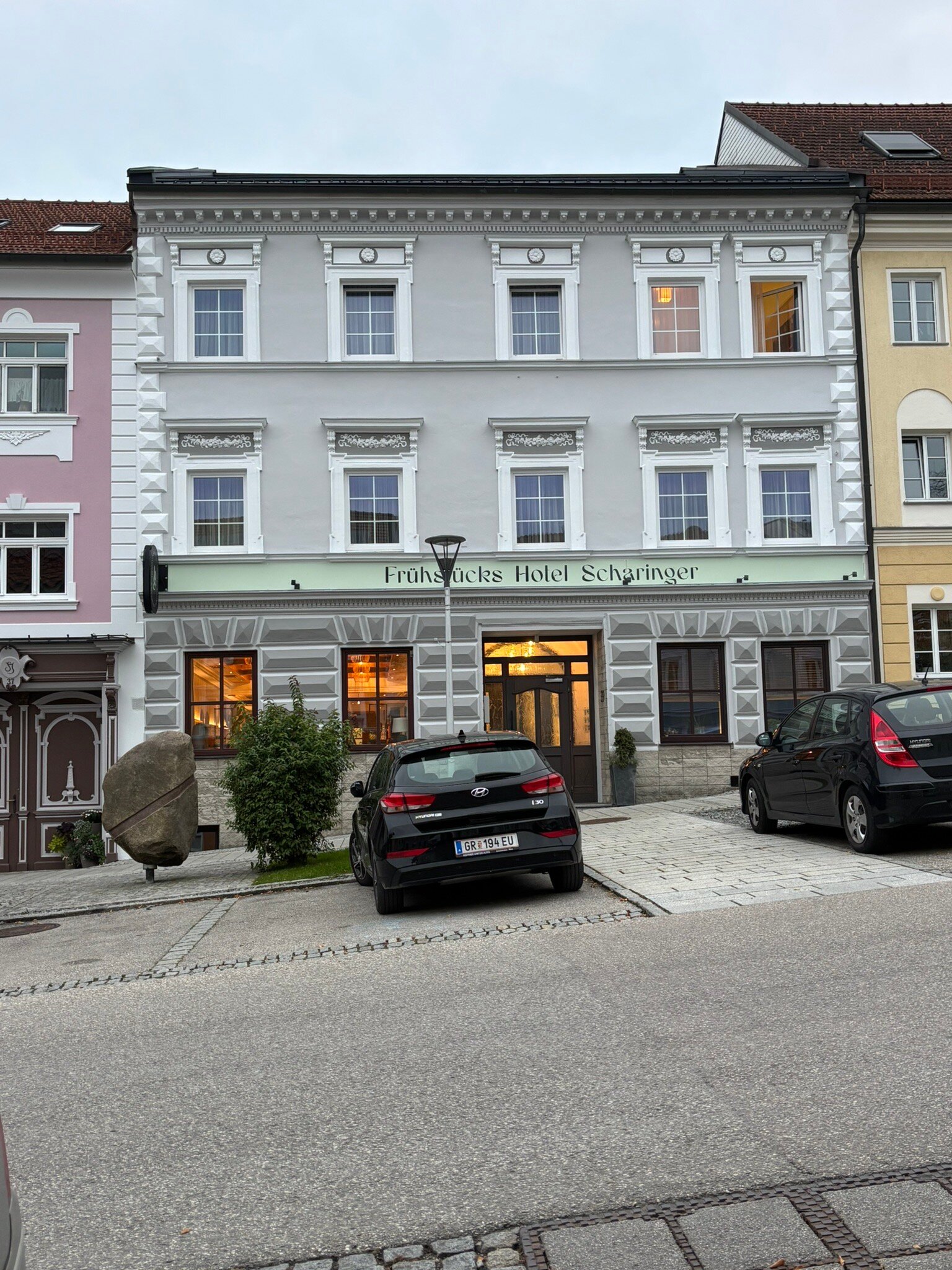 FrühstücksHotel Scharinger-官方