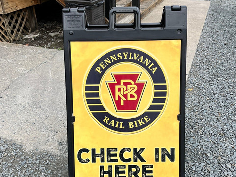 Soarin Eagle Rail Tours-霍利必去景点