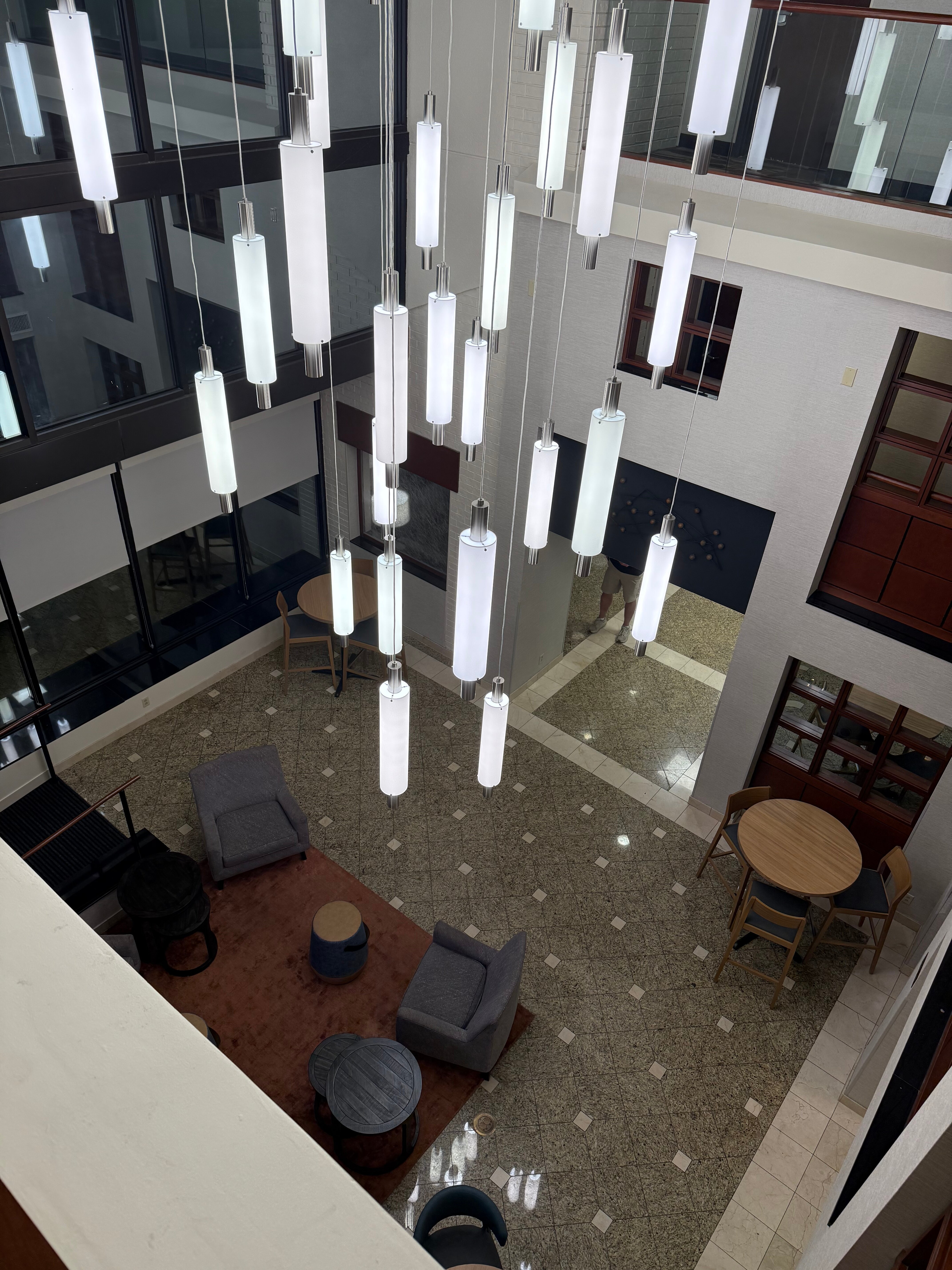 Drury Inn & Suites Joplin-浴室