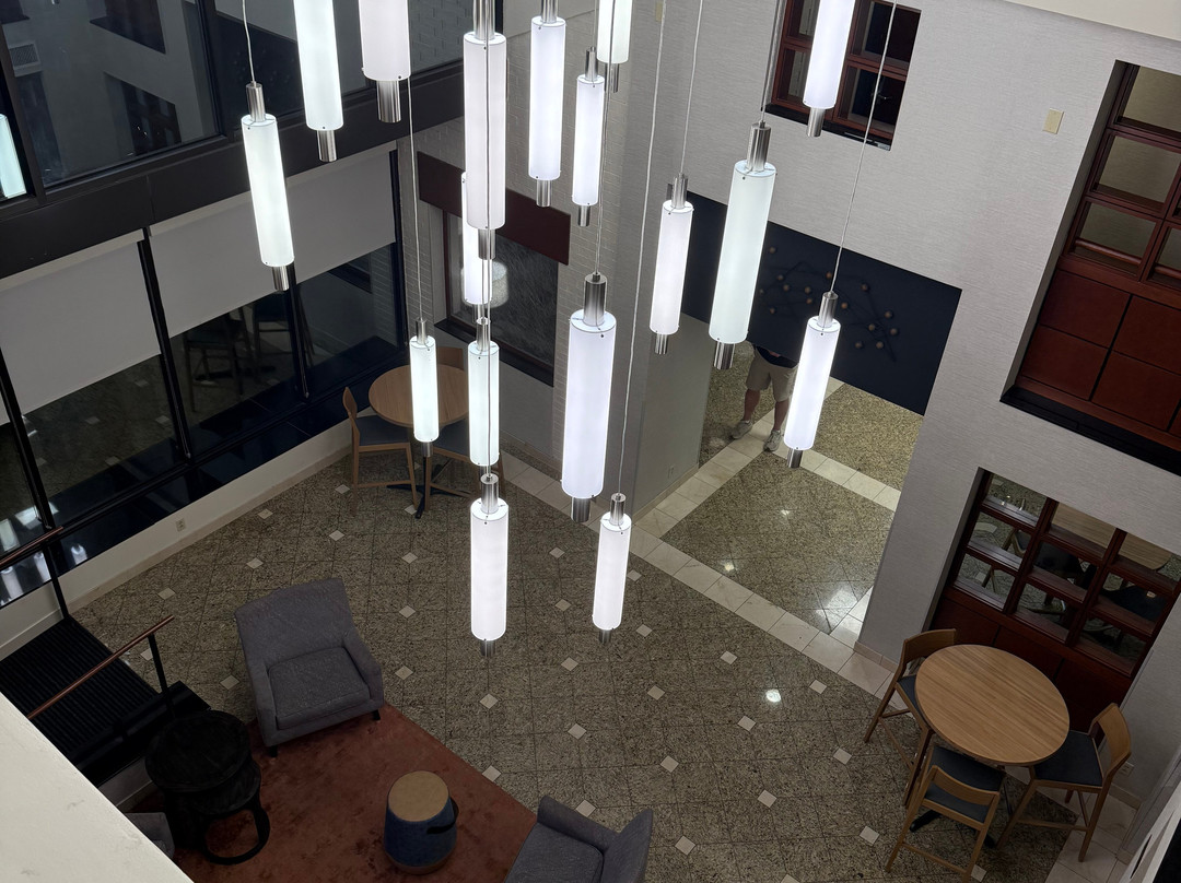 Drury Inn & Suites Joplin主图