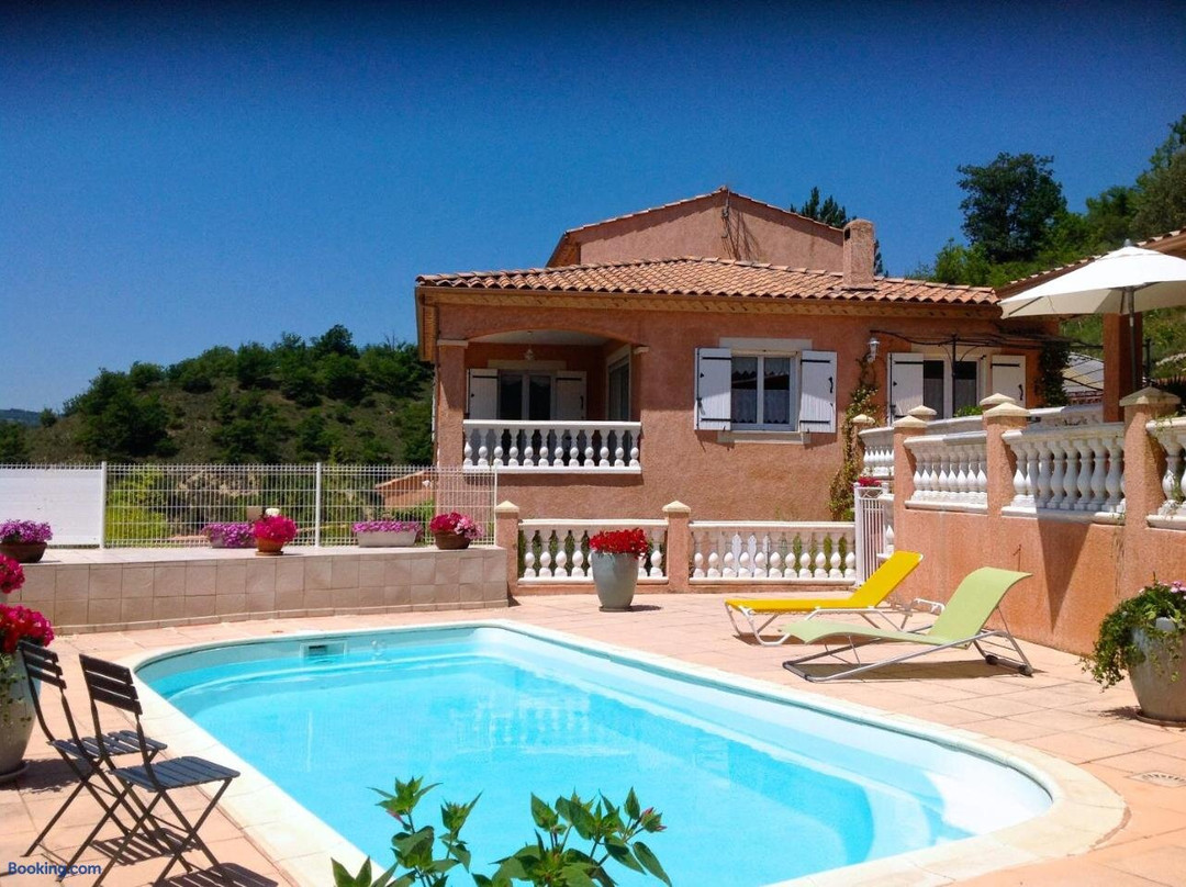 Chateauredon酒店住宿-B&B Chambre d'hotes Les Noisetiers