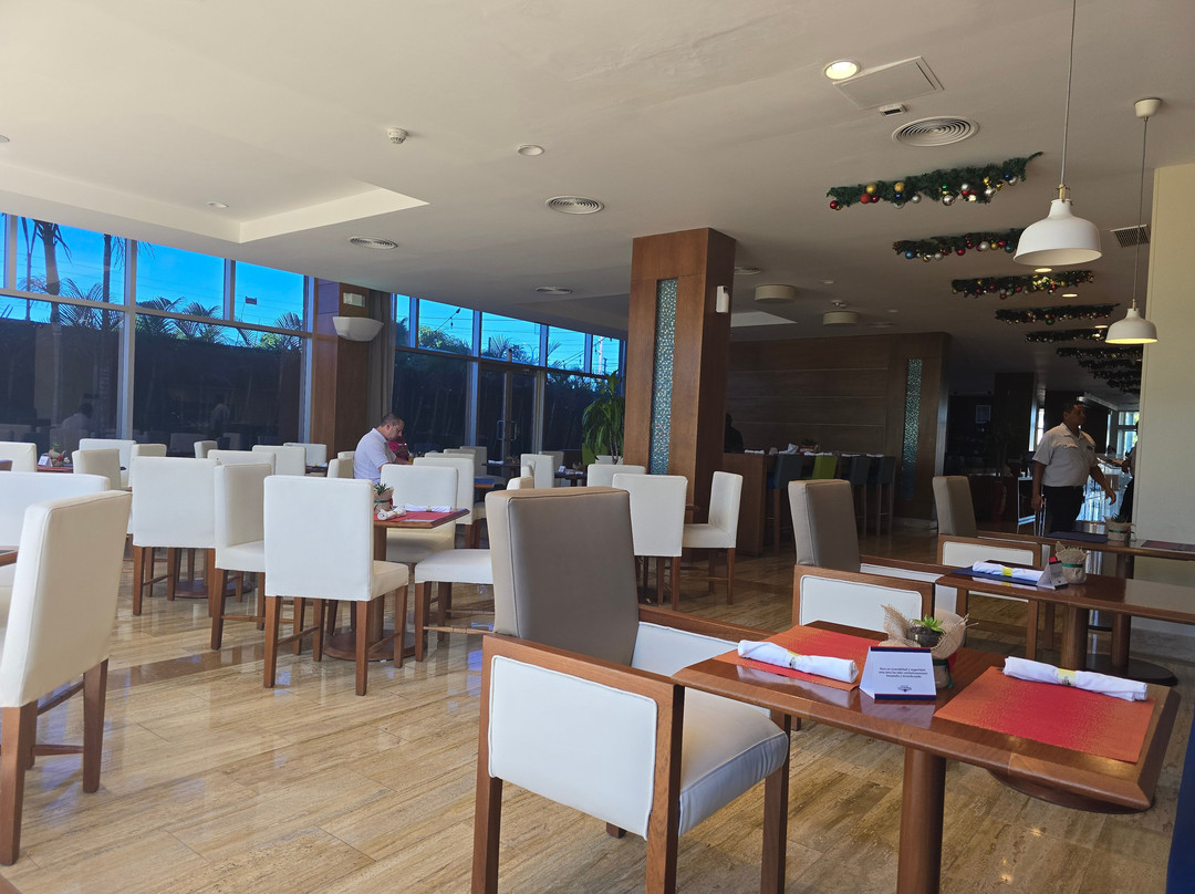Hampton by Hilton Santo Domingo Airport主图