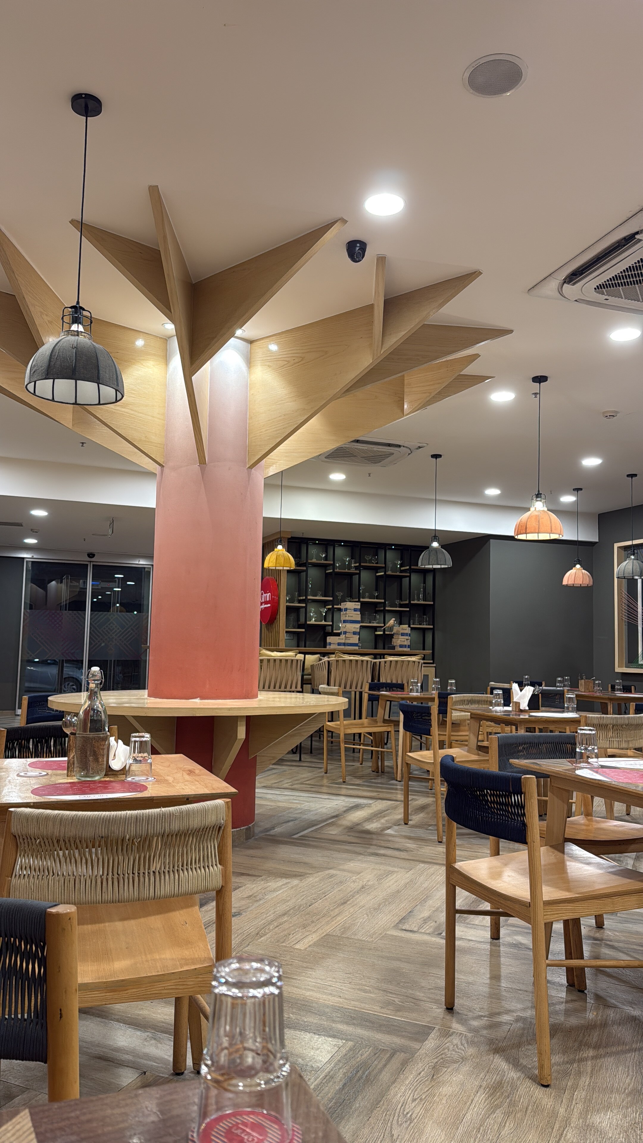 姜阿加尔塔拉旅馆-官方