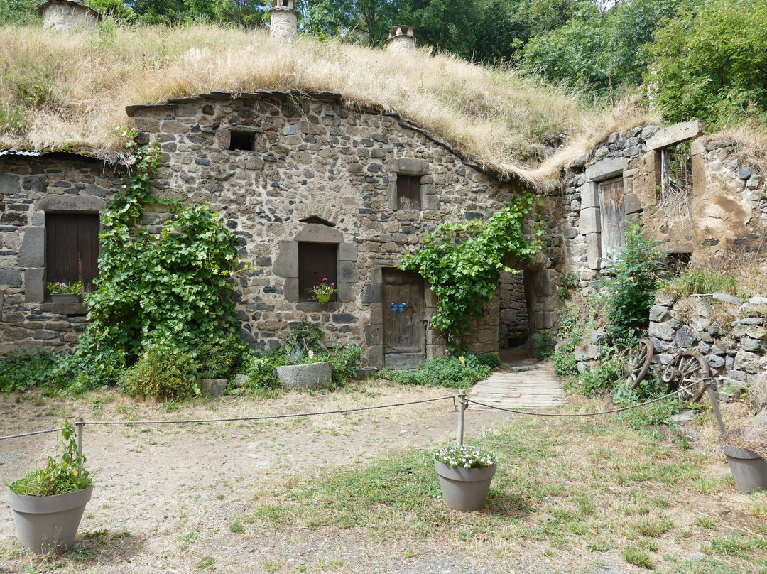 Les Mystères de Farges-Saint-Nectaire必去景点