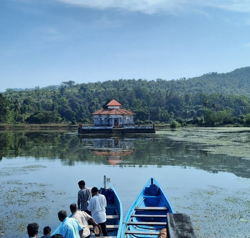Jain Temple Varanga-Hebri必去景点