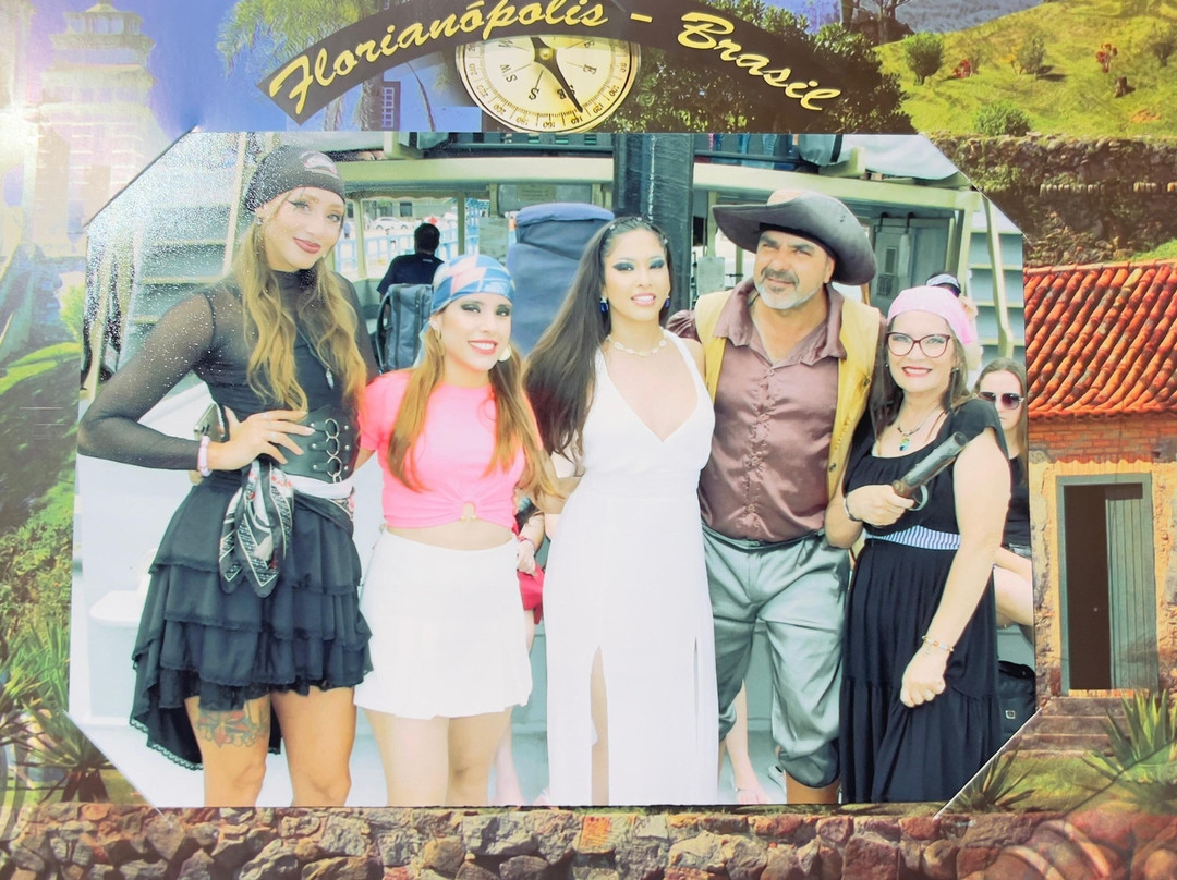 Passeio de Escuna Capitao Gancho Martin-Canasvieiras必去景点