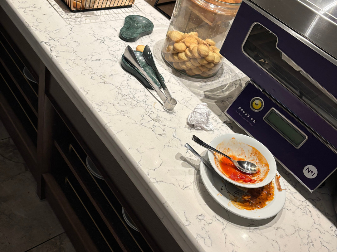 No1 Lounge - Heathrow Terminal 3-豪恩斯洛必去景点