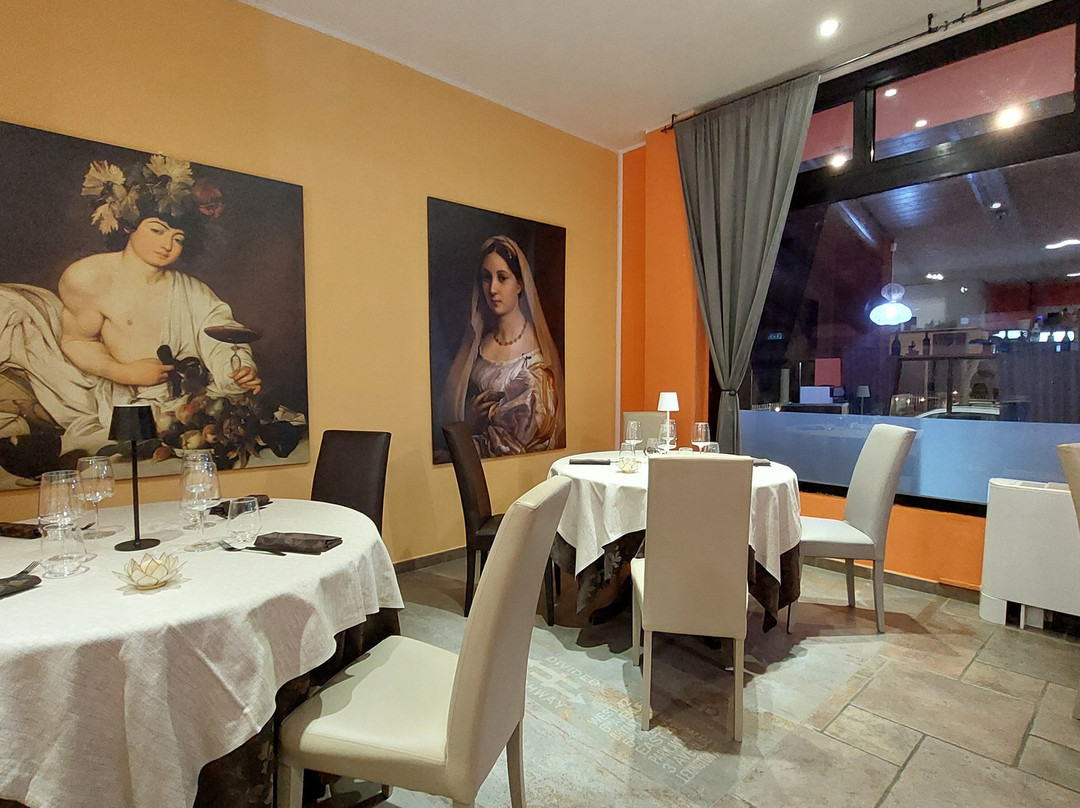 Fior Di Loto Restaurant & Drink