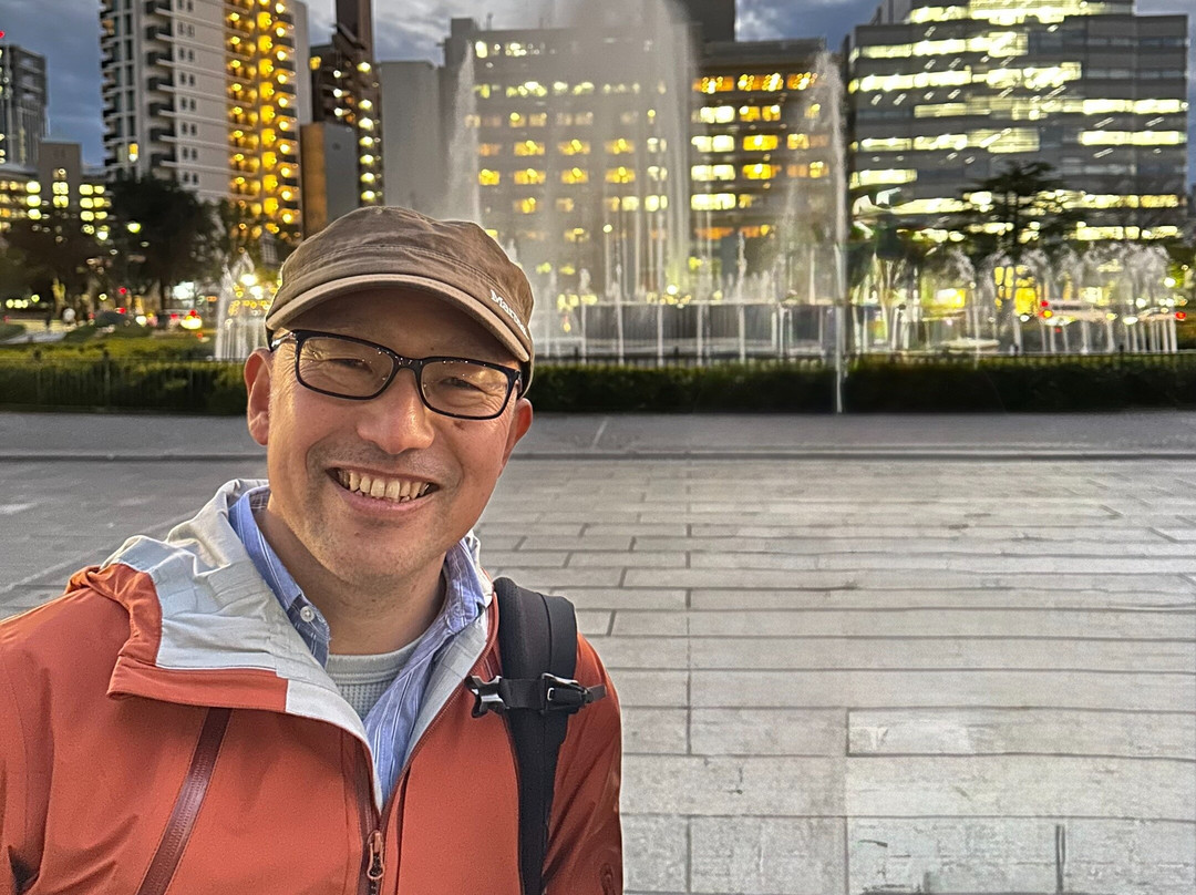 Hiroshima custom tour by certified guide Pancho (in English)