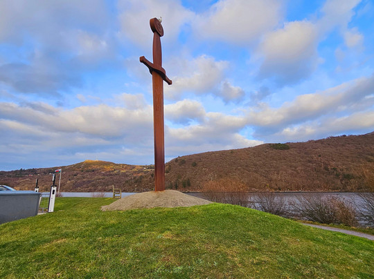 Blade Of The Giants-Llanberis必去景点